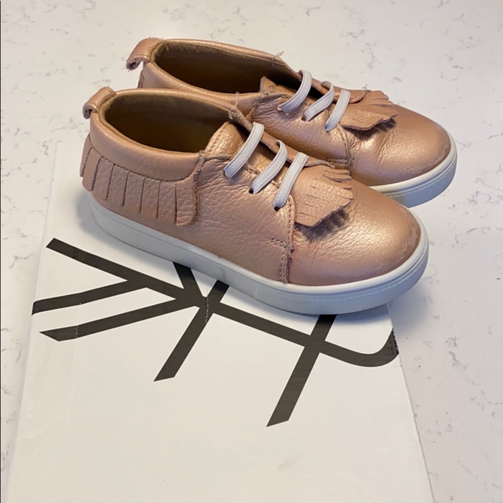 Freshly Picked Sneaker Mocc in Rose Gold 🌹